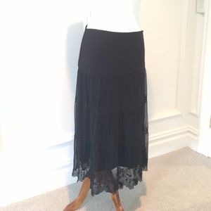 Elie Tahari black long skirt